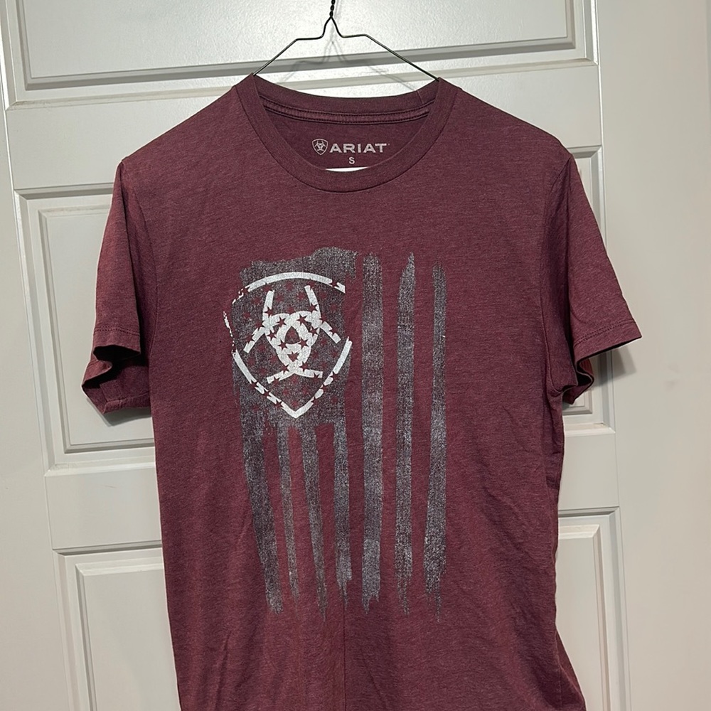 Ariat shirt